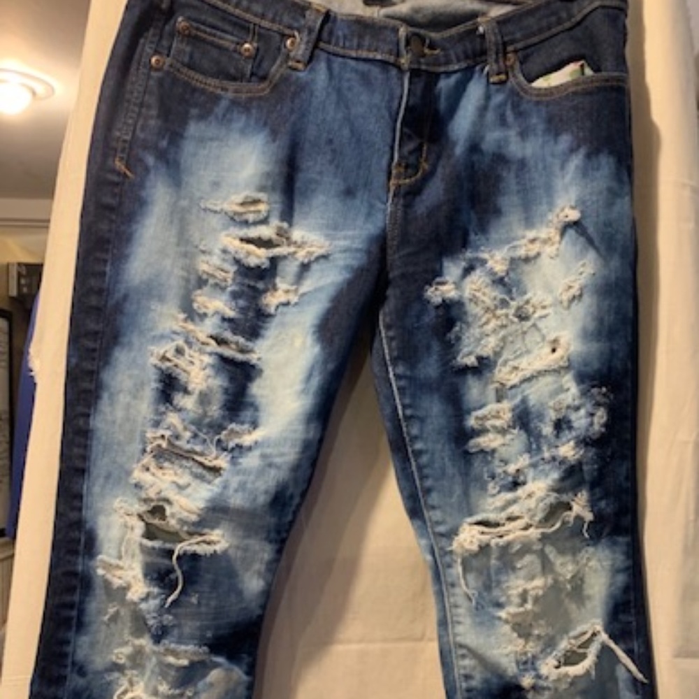 Abercrombie&Fitch Distressed Jeans Med/Dark Wash6S